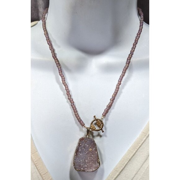 Whimsical Fairycore Purple Druzy And Frosted Glass Beaded Necklace - Picture 5 of 6